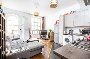 Images for Slievemore Close, London