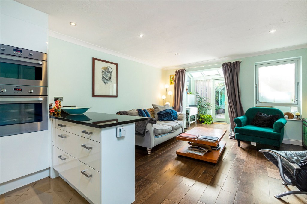 Images for Bagleys Lane, Fulham, London EAID:163099177 BID:FLS