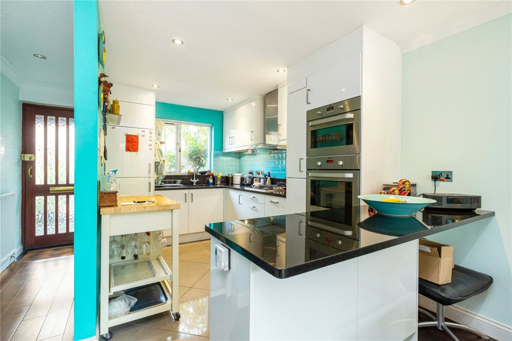 Images for Bagleys Lane, Fulham, London EAID:163099177 BID:FLS